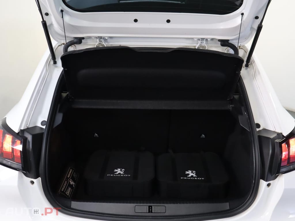 Peugeot 208 Active Versão Eléctrica