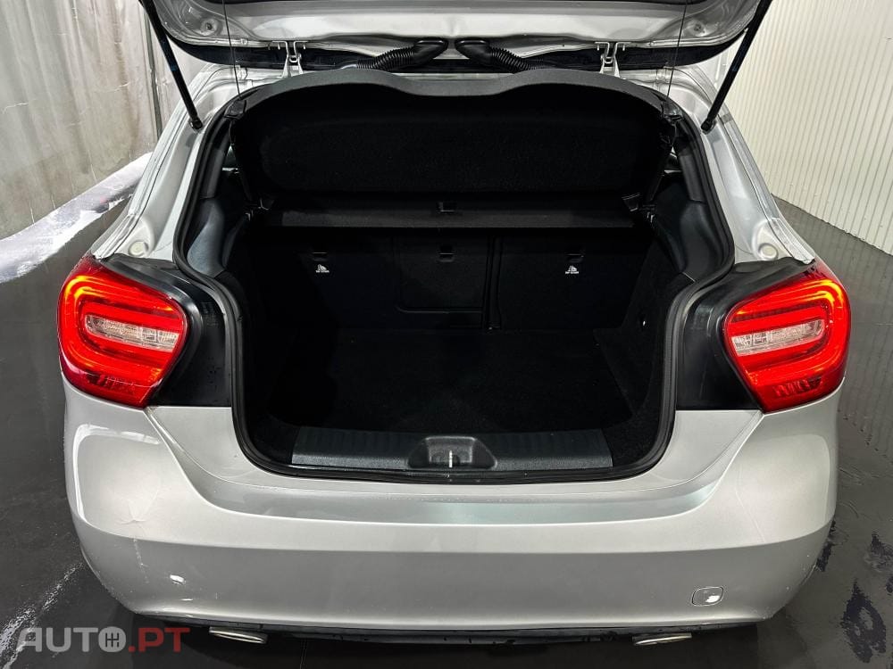 Mercedes-Benz A 180 d Urban