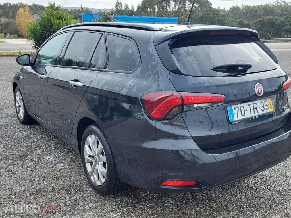 Fiat Tipo 1.3 M-Jet Lounge