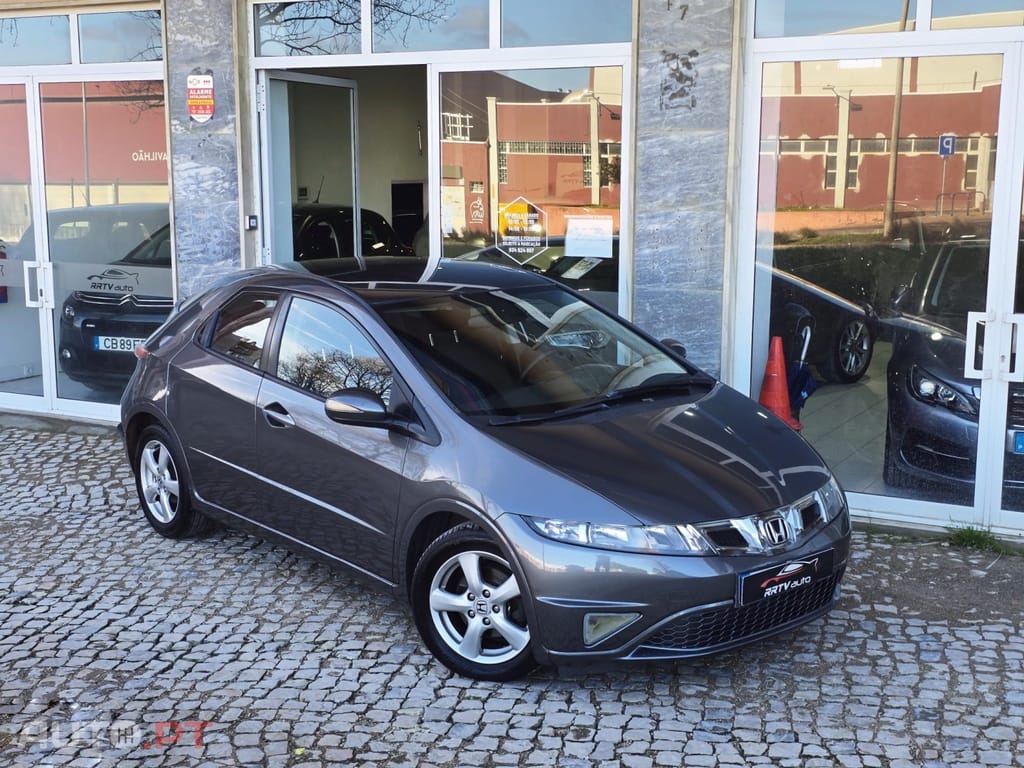 Honda Civic 1.4 i-VTEC Sport