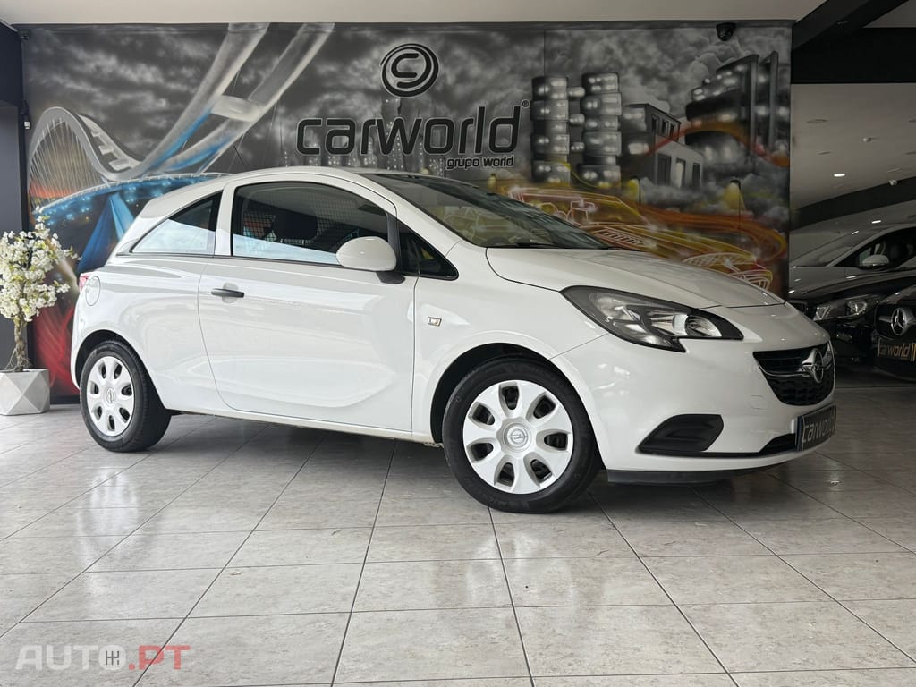 Opel Corsa Outro