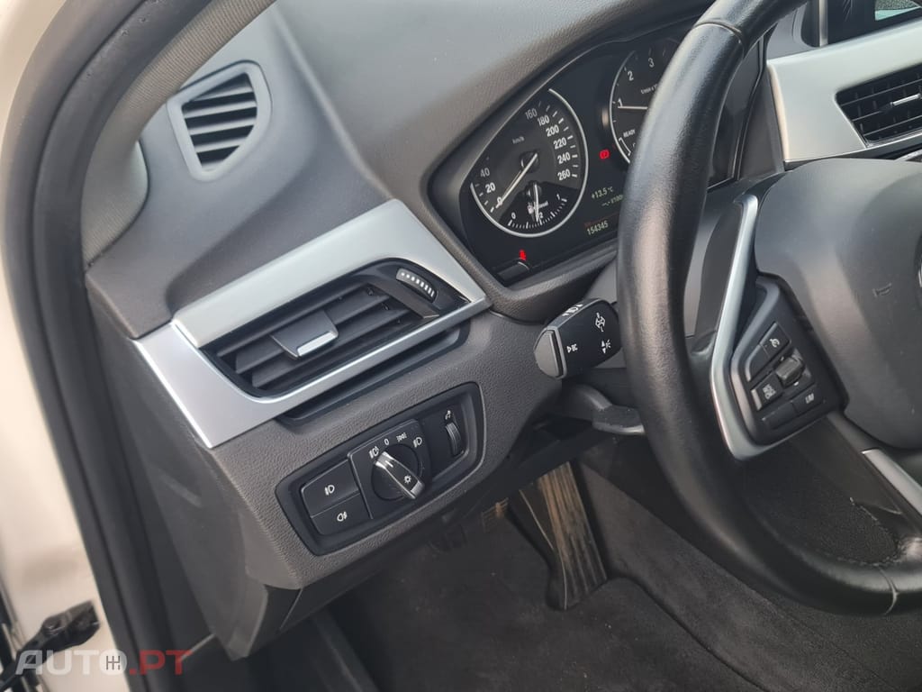 BMW X1 18 d sDrive Auto