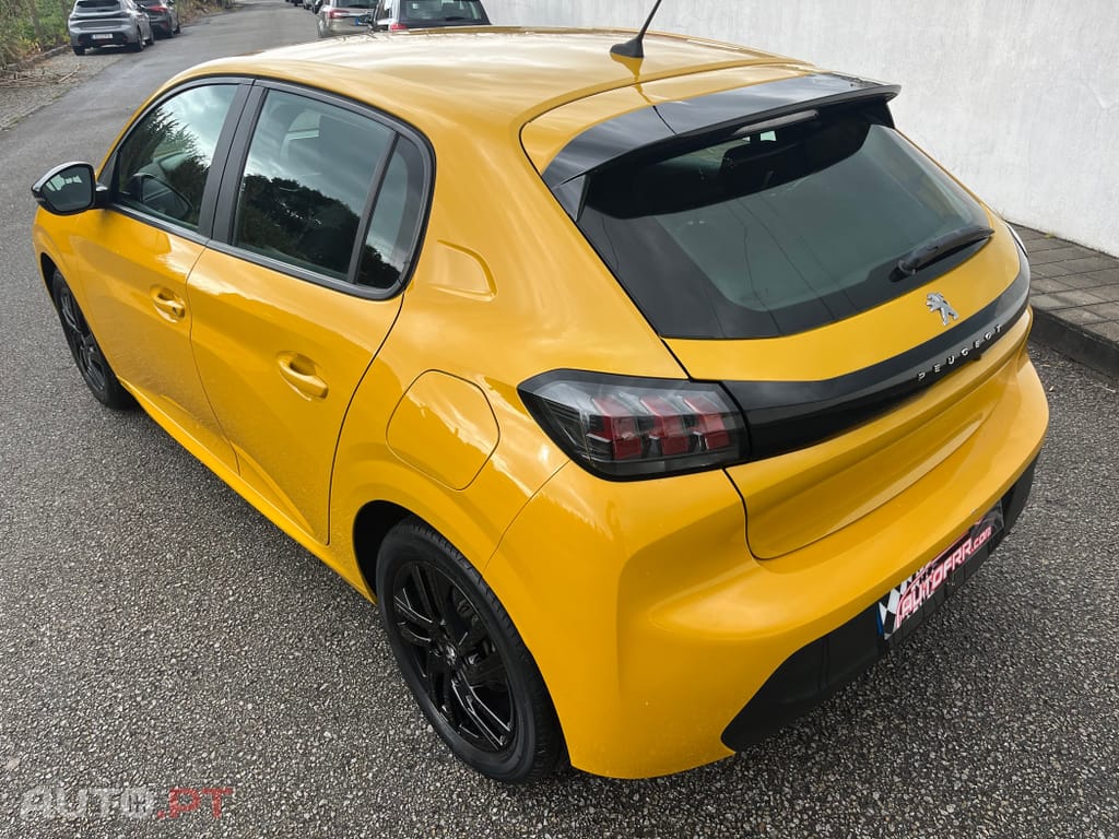 Peugeot 208 BlueHDi Style