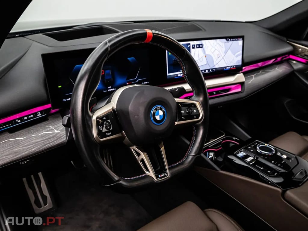 BMW i5 M60  xDRIVE I.V.A DEDUTIVEL 