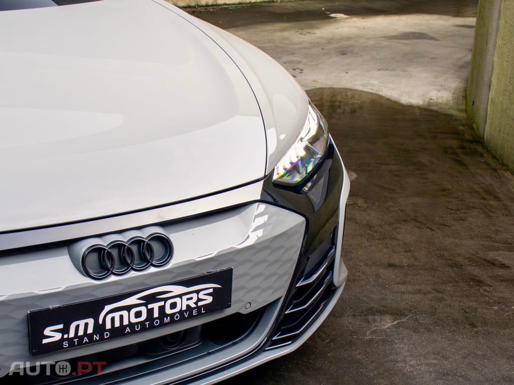 Audi RS E-Tron GT quattro