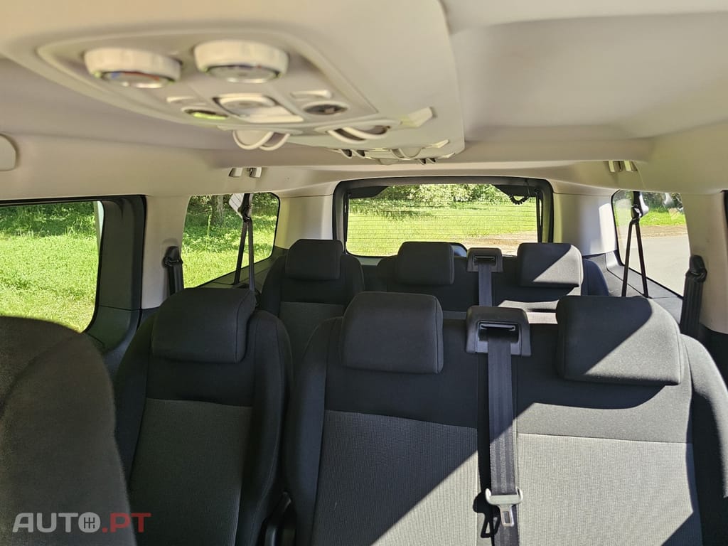 Peugeot Traveller 2.0 BlueHDi L2H1 Allure Standard