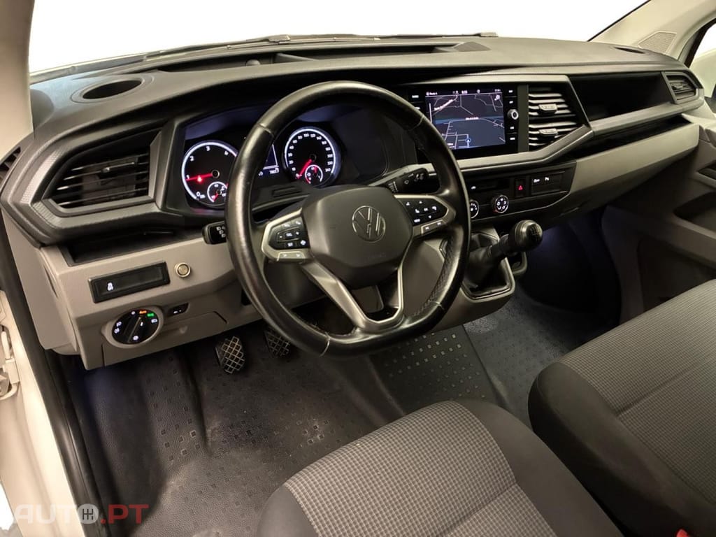 Volkswagen Transporter 2.0 TDi L1H1 Business Plus