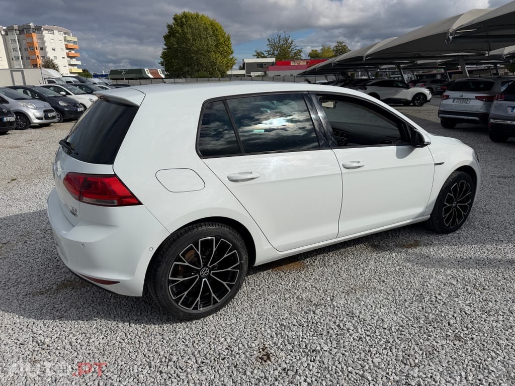 Volkswagen Golf 1.6 TDI BlueMotion Cup