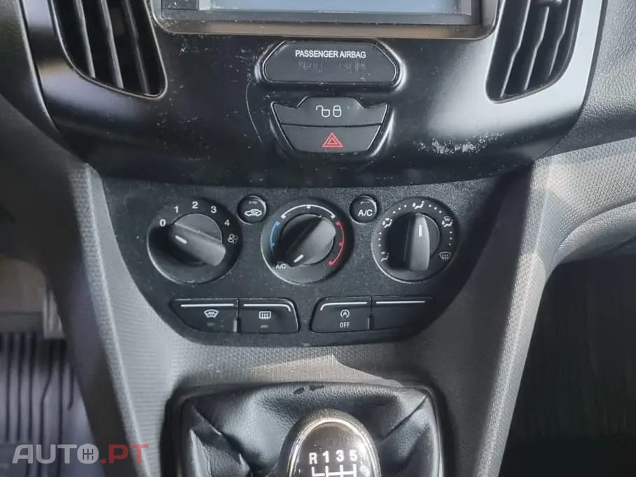 Ford Transit Connect L2 3 Lugares