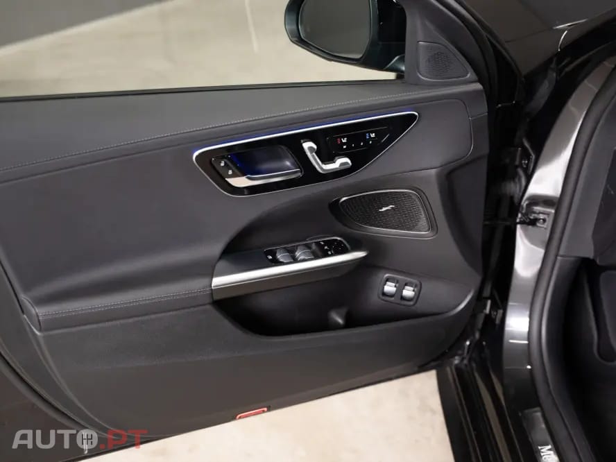 Mercedes-Benz C 300 e T 9G-TRONIC