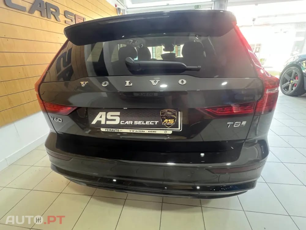 Volvo V60 2.0 T8 AWD TE Plus Dark