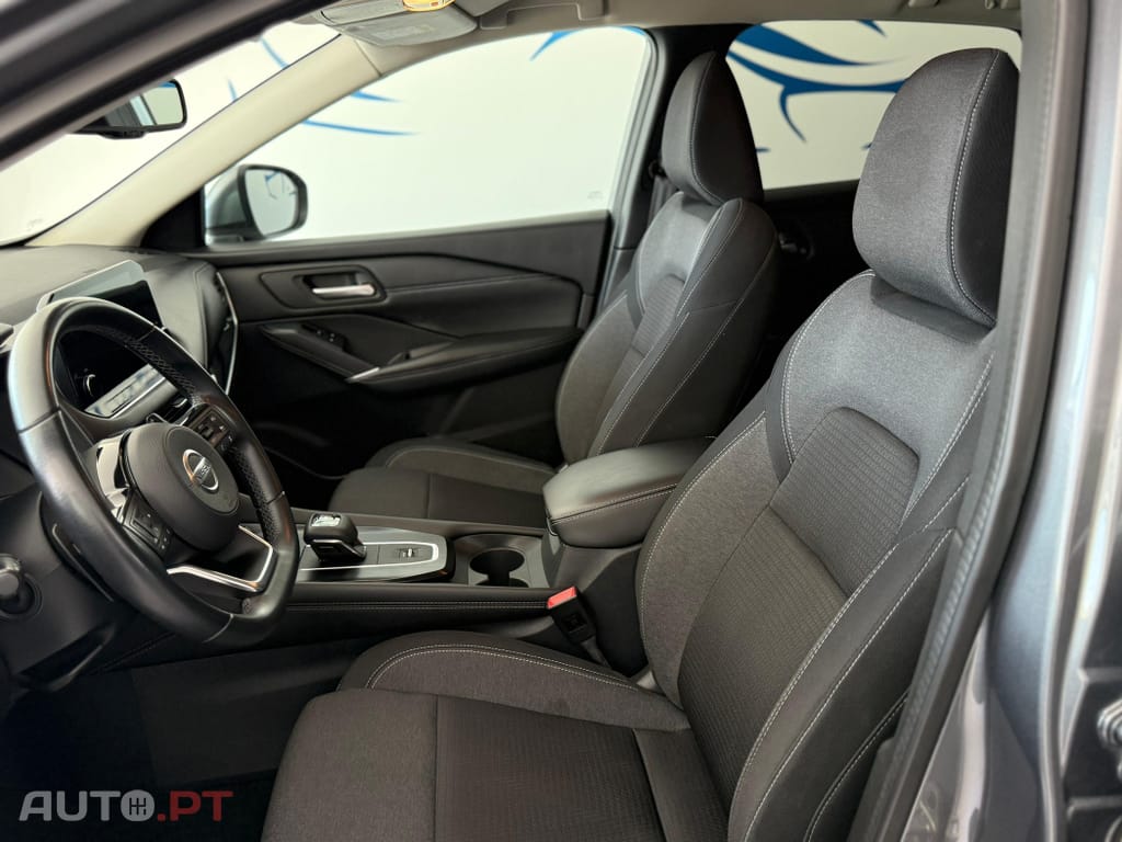 Nissan Qashqai 1.3 DIG-T N-Connecta LED Xtronic