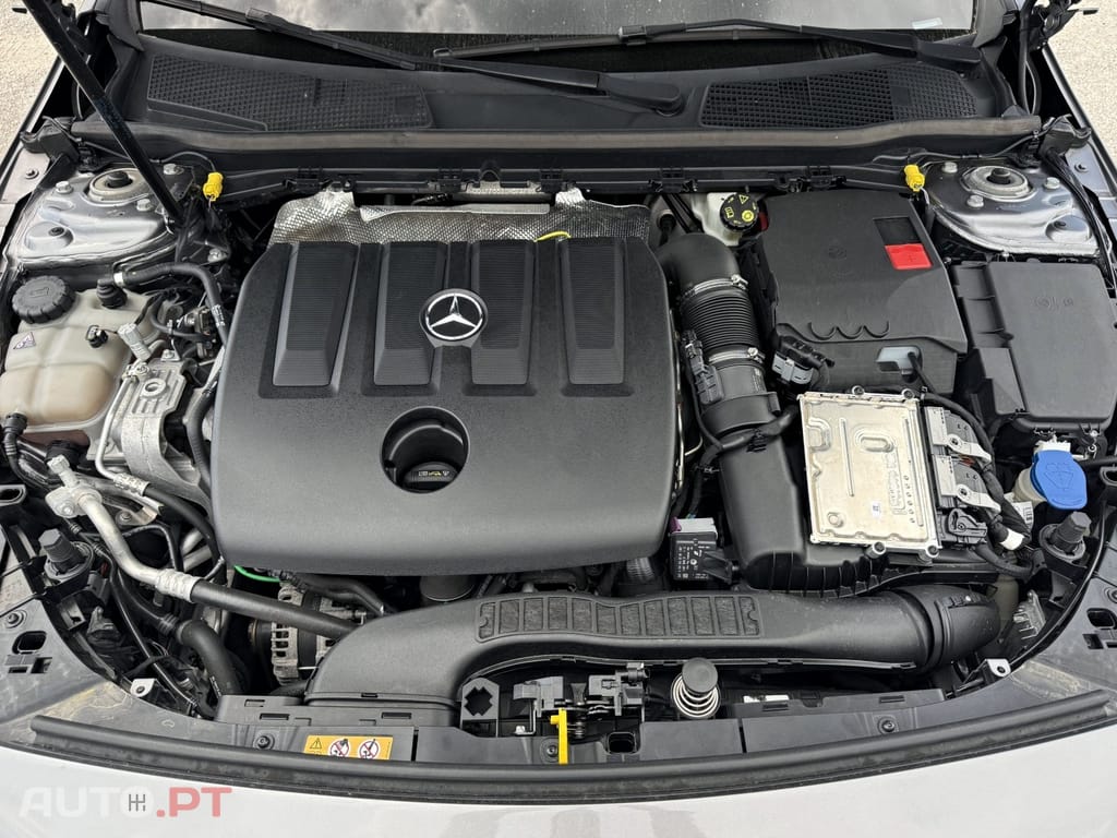 Mercedes-Benz A 180 d 7G-DCT Style — fotografia 15
