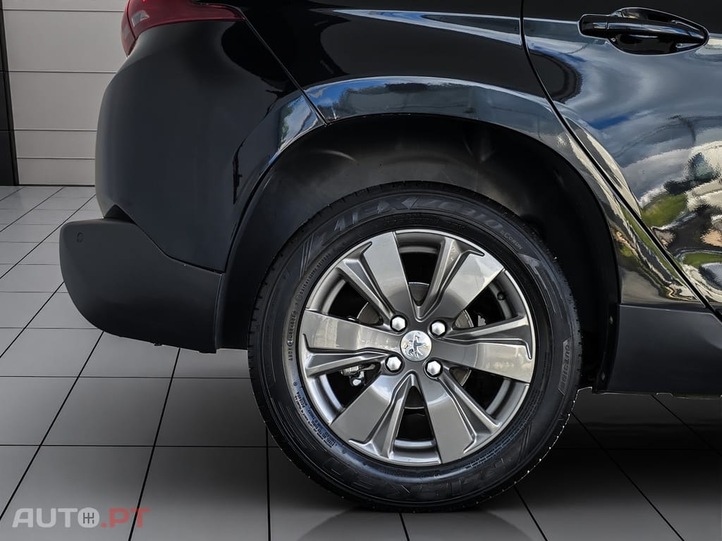 Peugeot 2008 1.6 BlueHDi Style