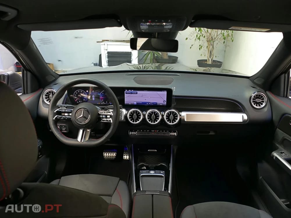 Mercedes-Benz GLB 180 d AMG Line