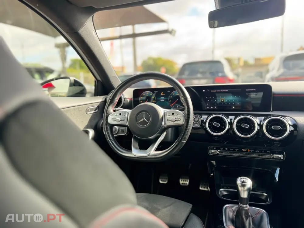 Mercedes-Benz A 180 AMG Line