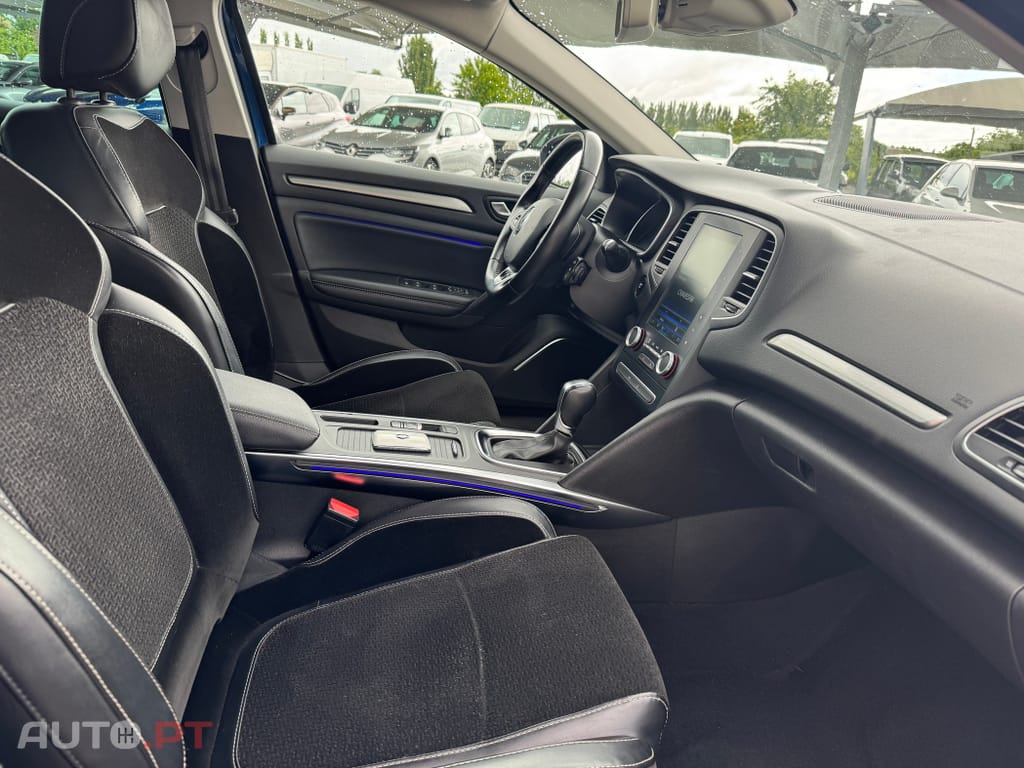 Renault Mégane ENERGY dCi 110 EDC INTENS