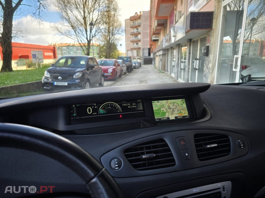 Renault Scénic 1.5 dCi Dynamique S EDC