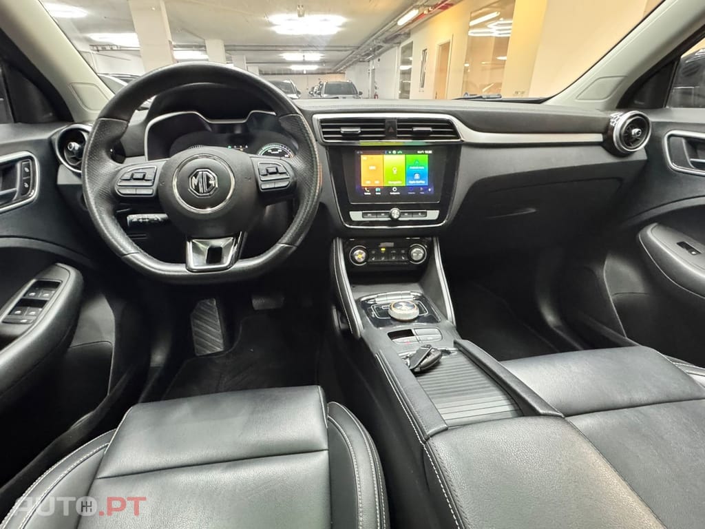 MG ZS 44.5 kWh Luxury