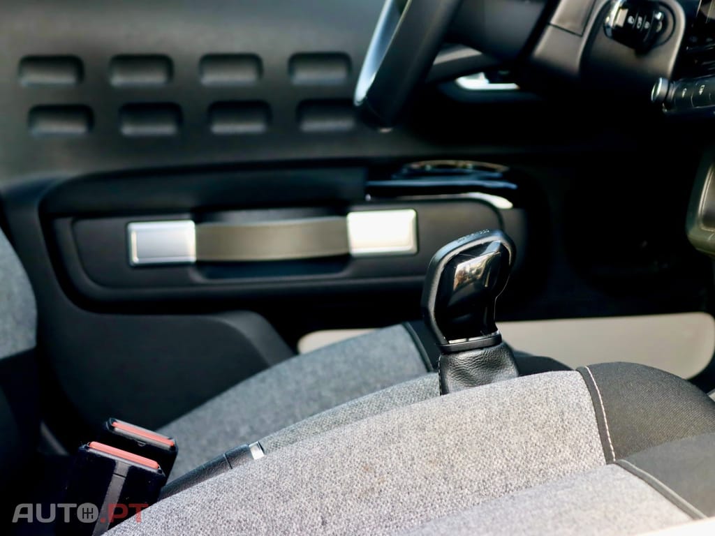 Citroen C3 1.2 PureTech C-Series