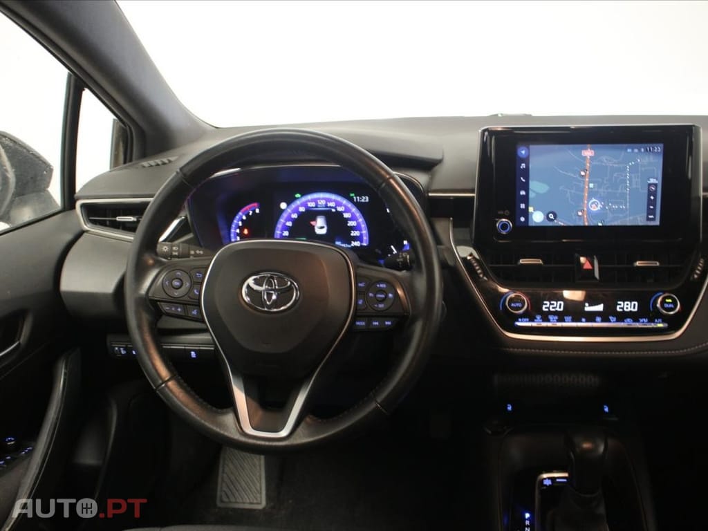 Toyota Corolla Touring Sports 2.0 Hybrid Dynamic Business
