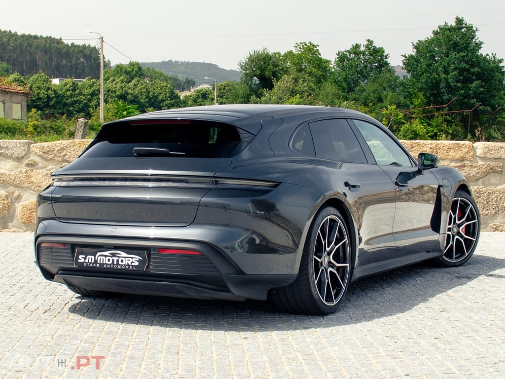 Porsche Taycan 4S Black Edition