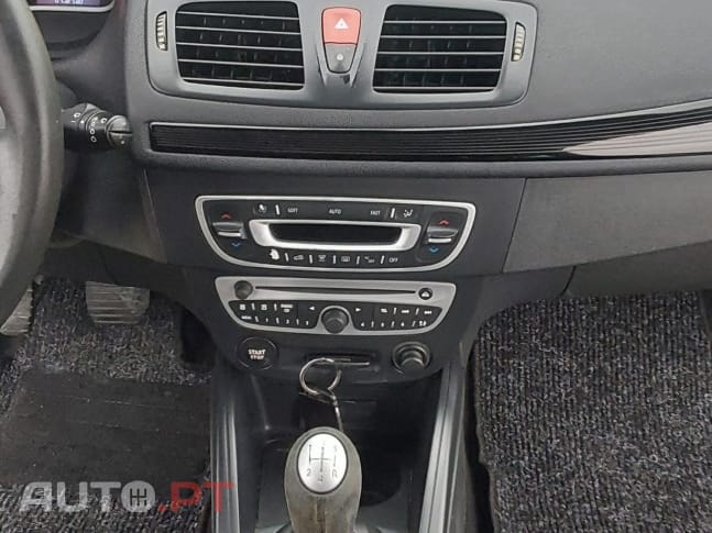 Renault Mégane Coupe 1.5 dCi Dynamique CO2 Champion