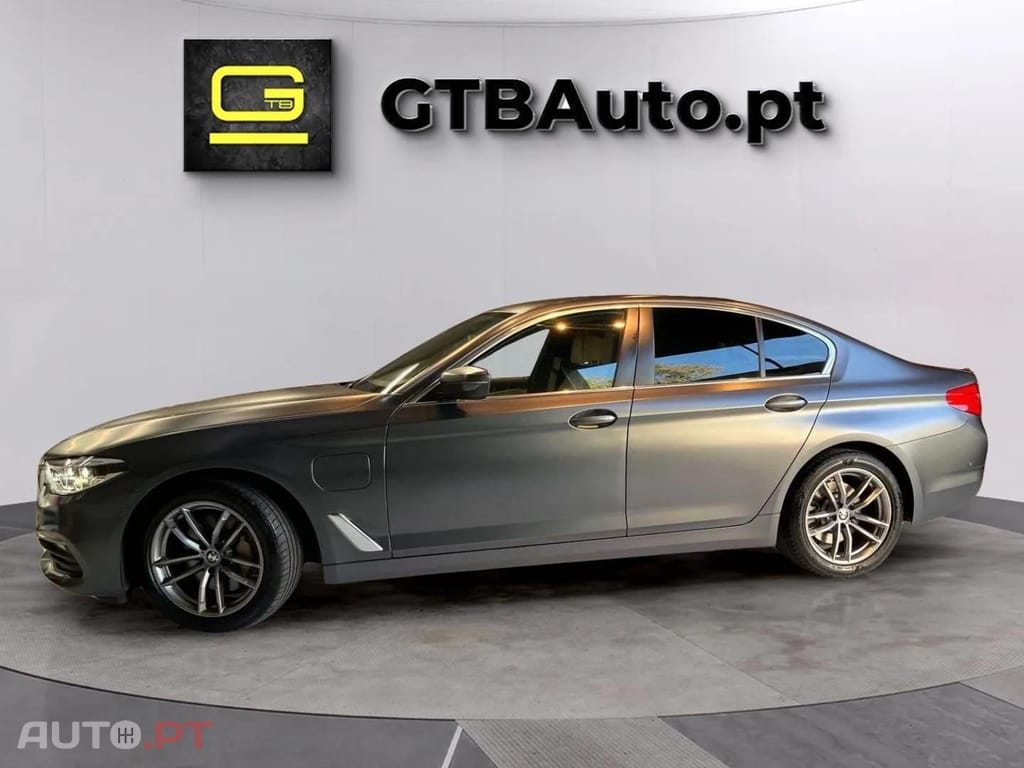 BMW 530 iPerformance 