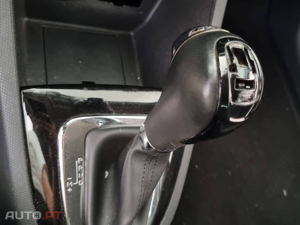Renault Clio 1.5 dCi Luxe EDC