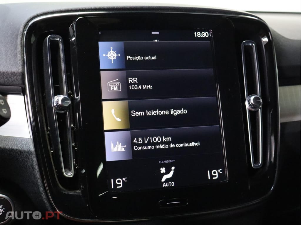 Volvo XC40 1.5 T4 211 Core PG HYBRID