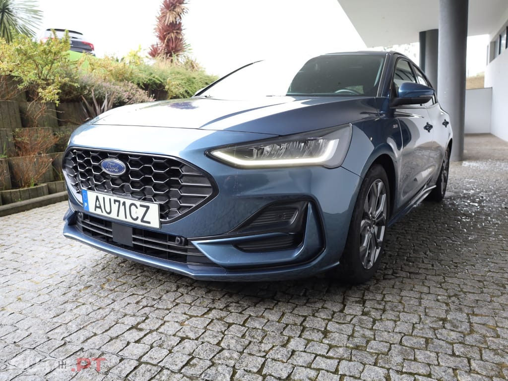 Ford Focus 1.0 EcoBoost MHEV ST-Line