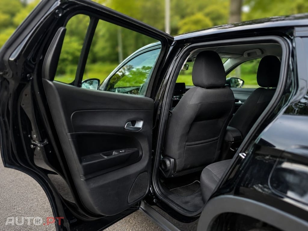 Jeep Avenger 54 kWh Black Edition