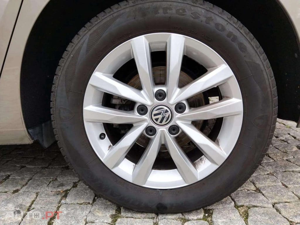 Volkswagen Touran 1.6 TDI Confortline DSG