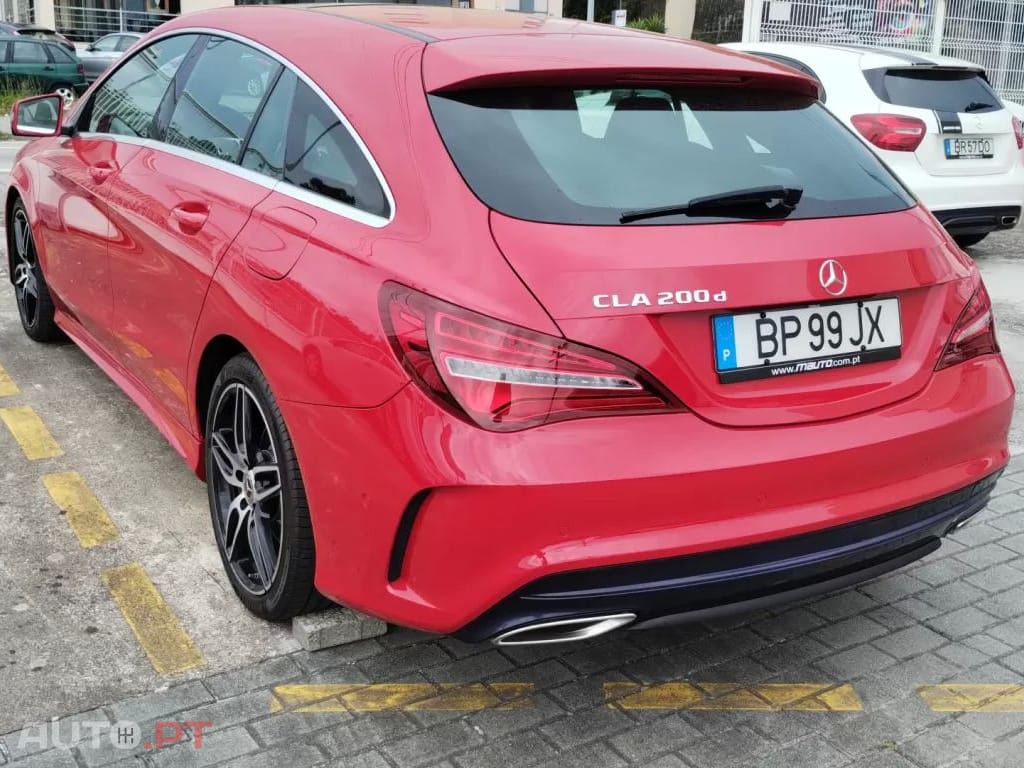 Mercedes-Benz CLA 200 d Shooting Brake AMG Line