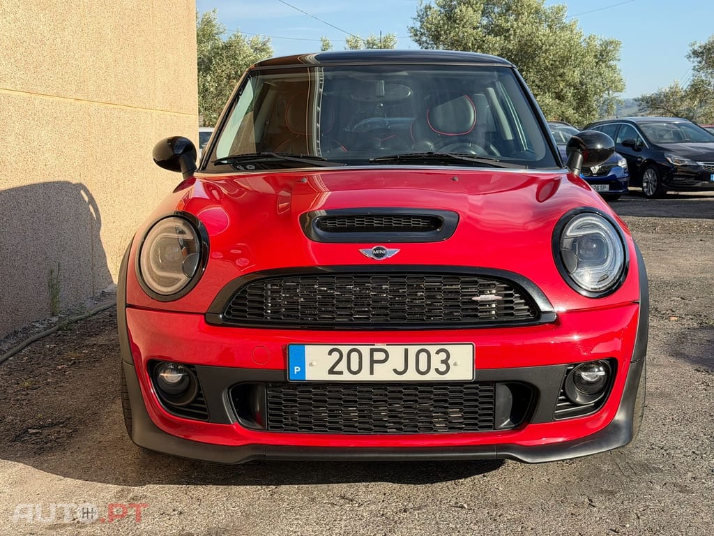 MINI Cooper Cooper D
