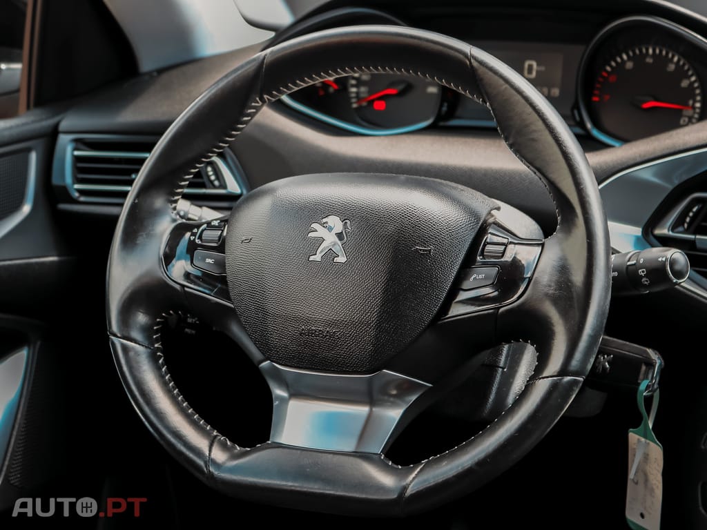 Peugeot 308 1.2 PureTech Style