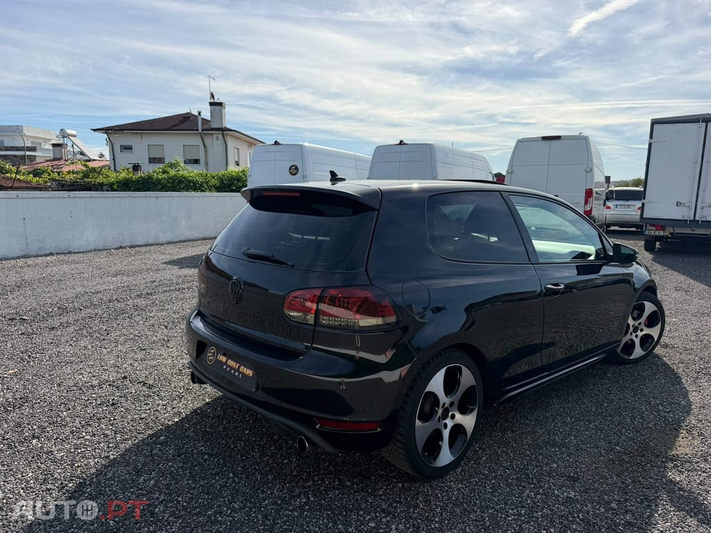 Volkswagen Golf 2.0 TSi GTi