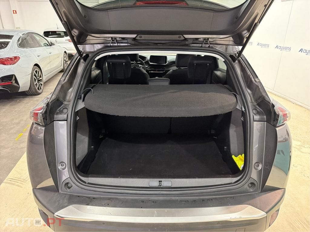 Peugeot 2008 1.5 BlueHDi Allure