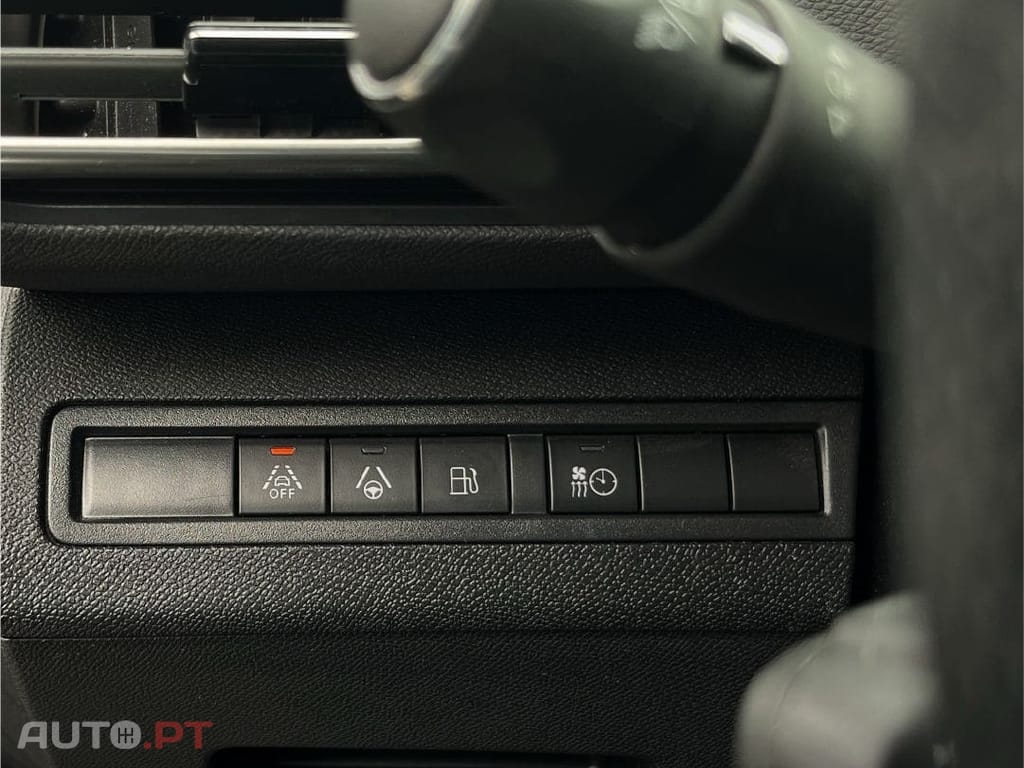 Peugeot 3008 1.6 hybrid4 300cv GT-LINE