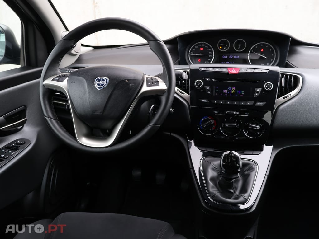Lancia Ypsilon 1.2 S&S Fashion