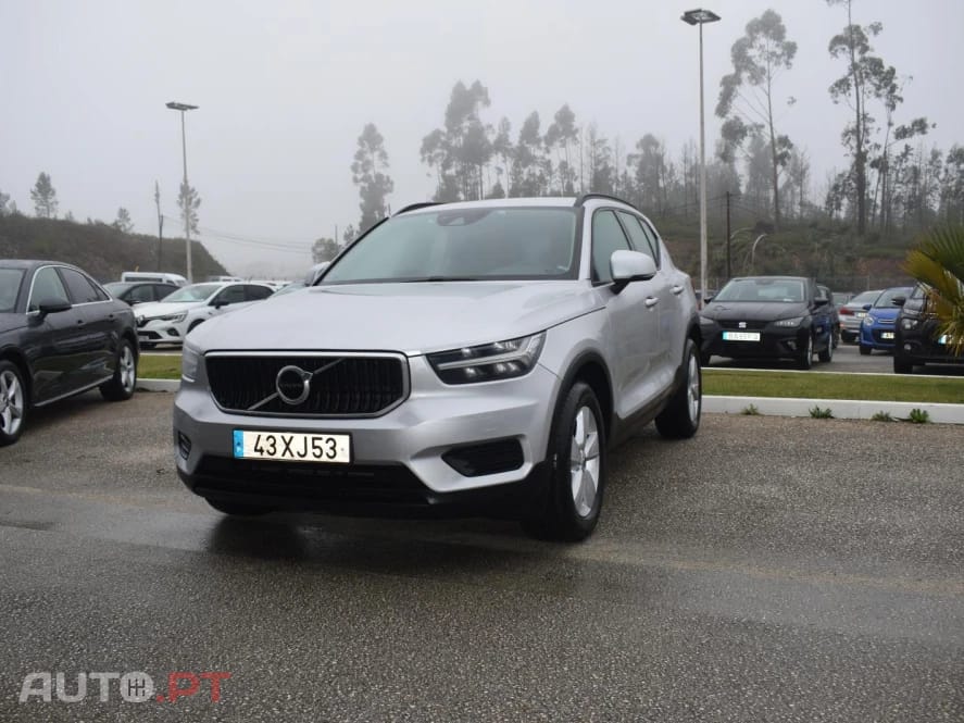 Volvo XC40 2.0 D3 Momentum