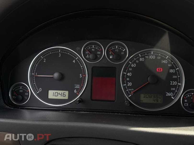 Volkswagen Sharan 1.9 TDi