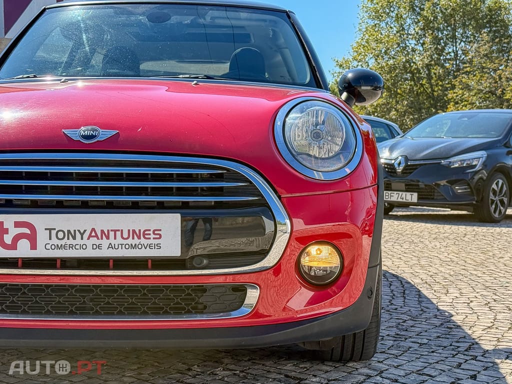 MINI Cooper Cooper D