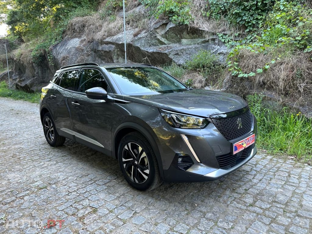 Peugeot 2008 1.5 BlueHDi Allure EAT8