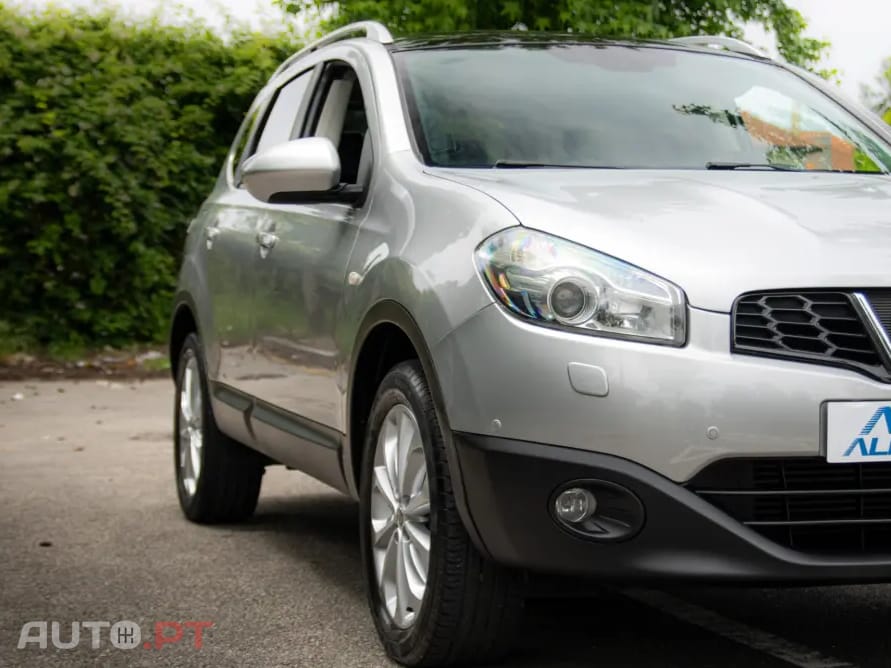 Nissan Qashqai +2 2.0 DCi PREMIUM Sport