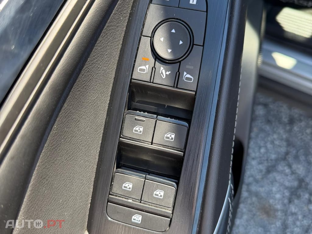 Nissan Qashqai 1.3 DIG-T N-Connecta LED