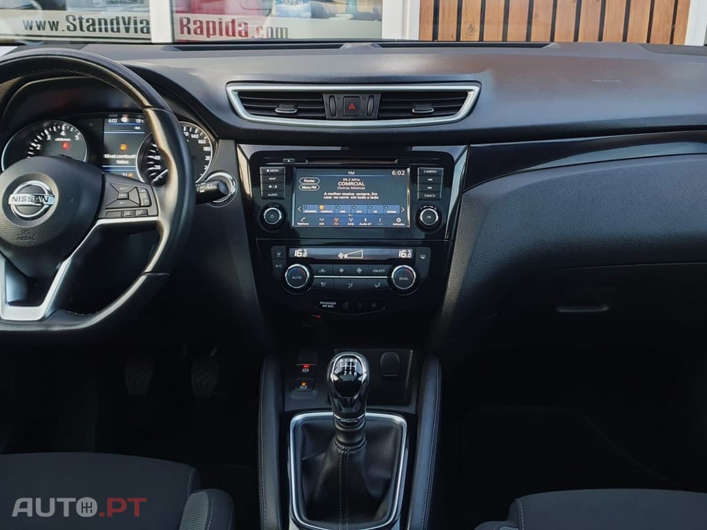Nissan Qashqai 1.3 DIG-T N-Connecta J18