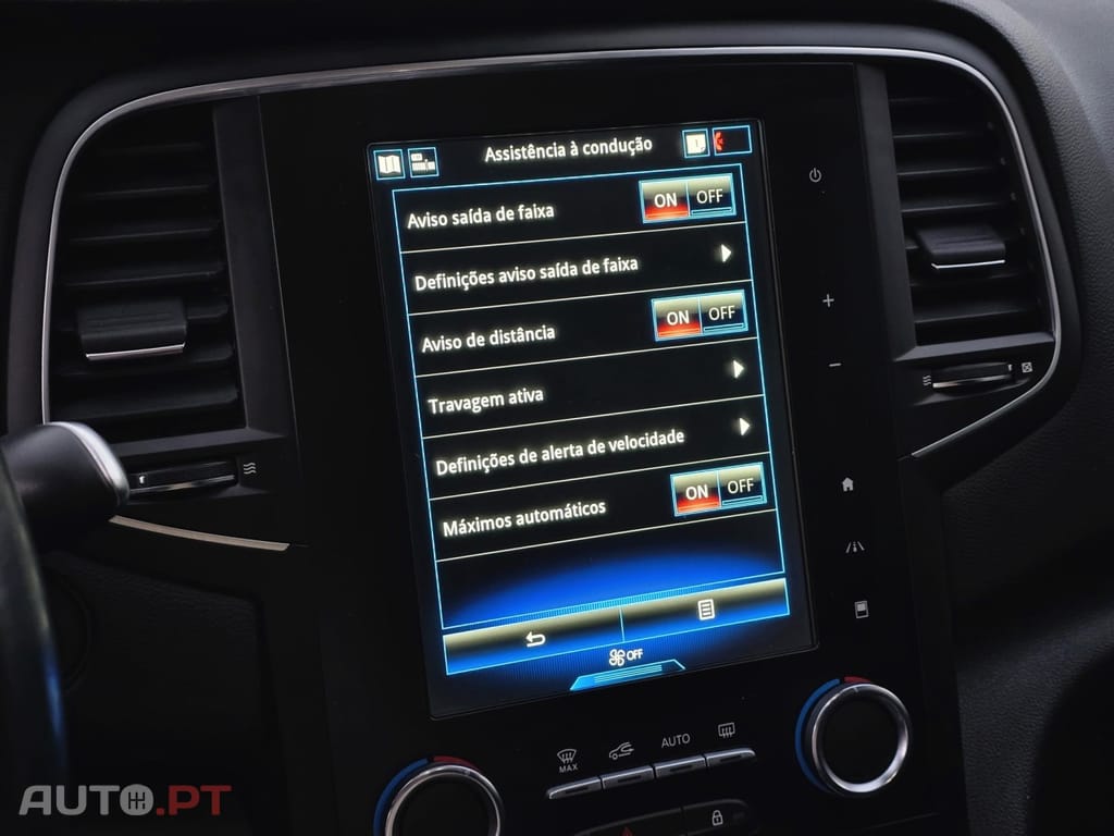 Renault Mégane 1.5 dCi Bose Edition EDC J18