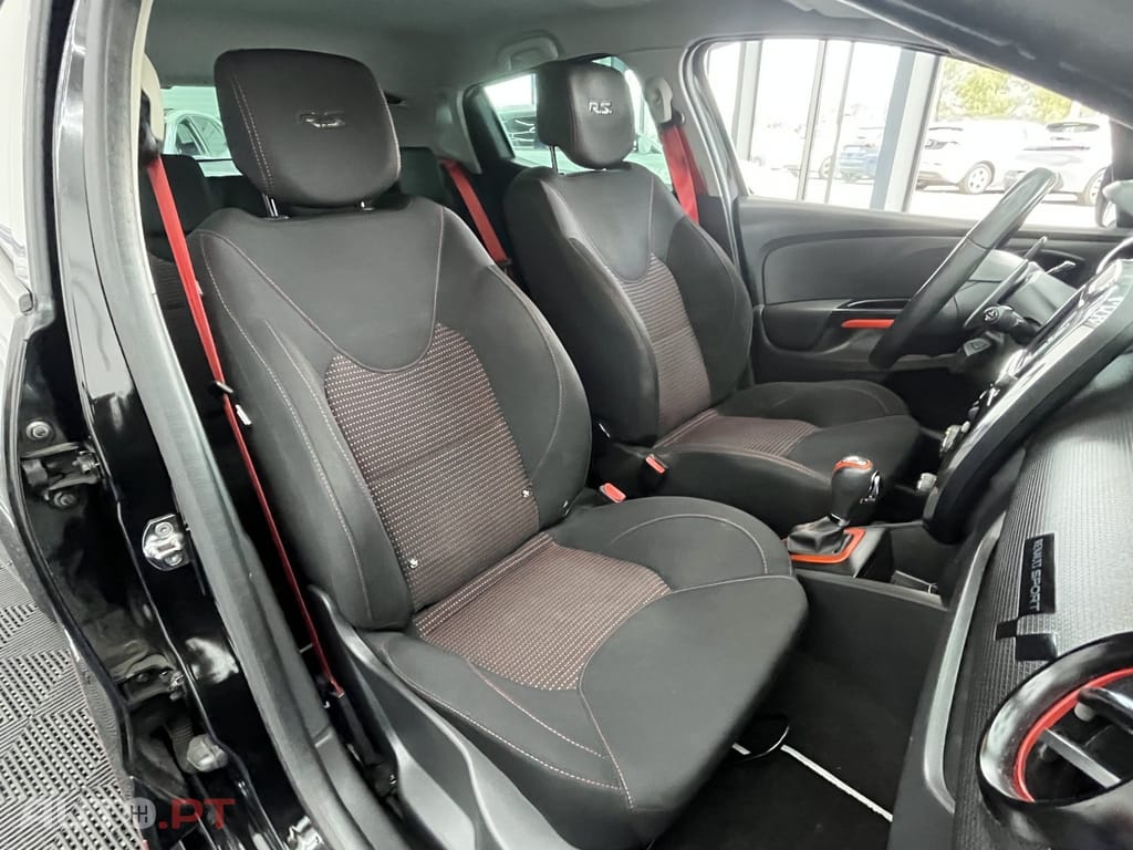 Renault Clio 1.6 T RS EDC