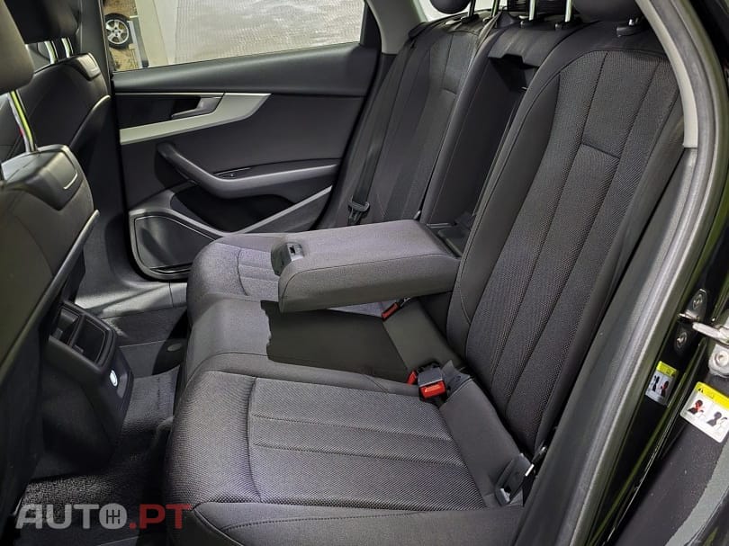 Audi A4 Avant 2.0 TDI Advance S tronic